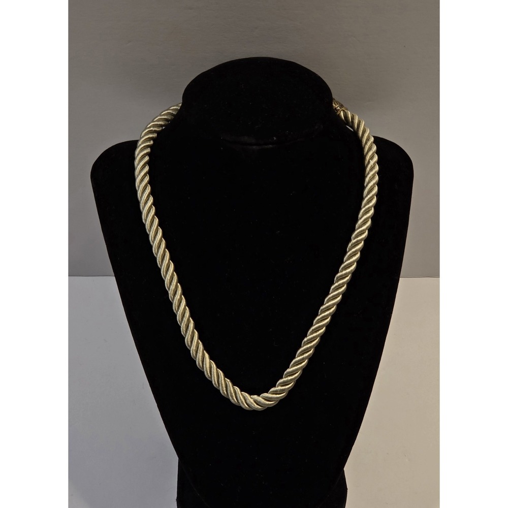 HEIDI DAUS "Elegant Essentials"‎ (Beige) 18-22" Fabric Cord Necklace - Signed
